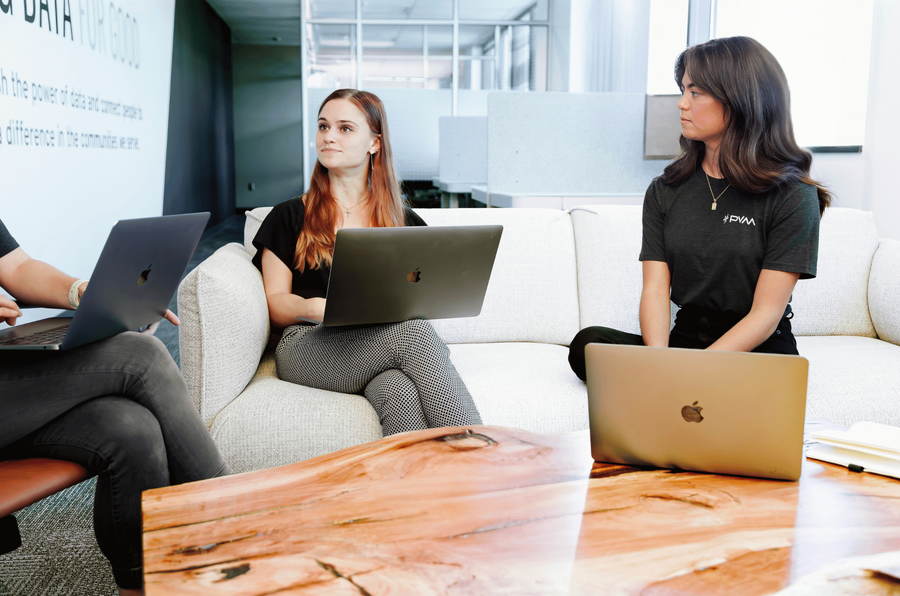 pvm-employees-office-talking-2