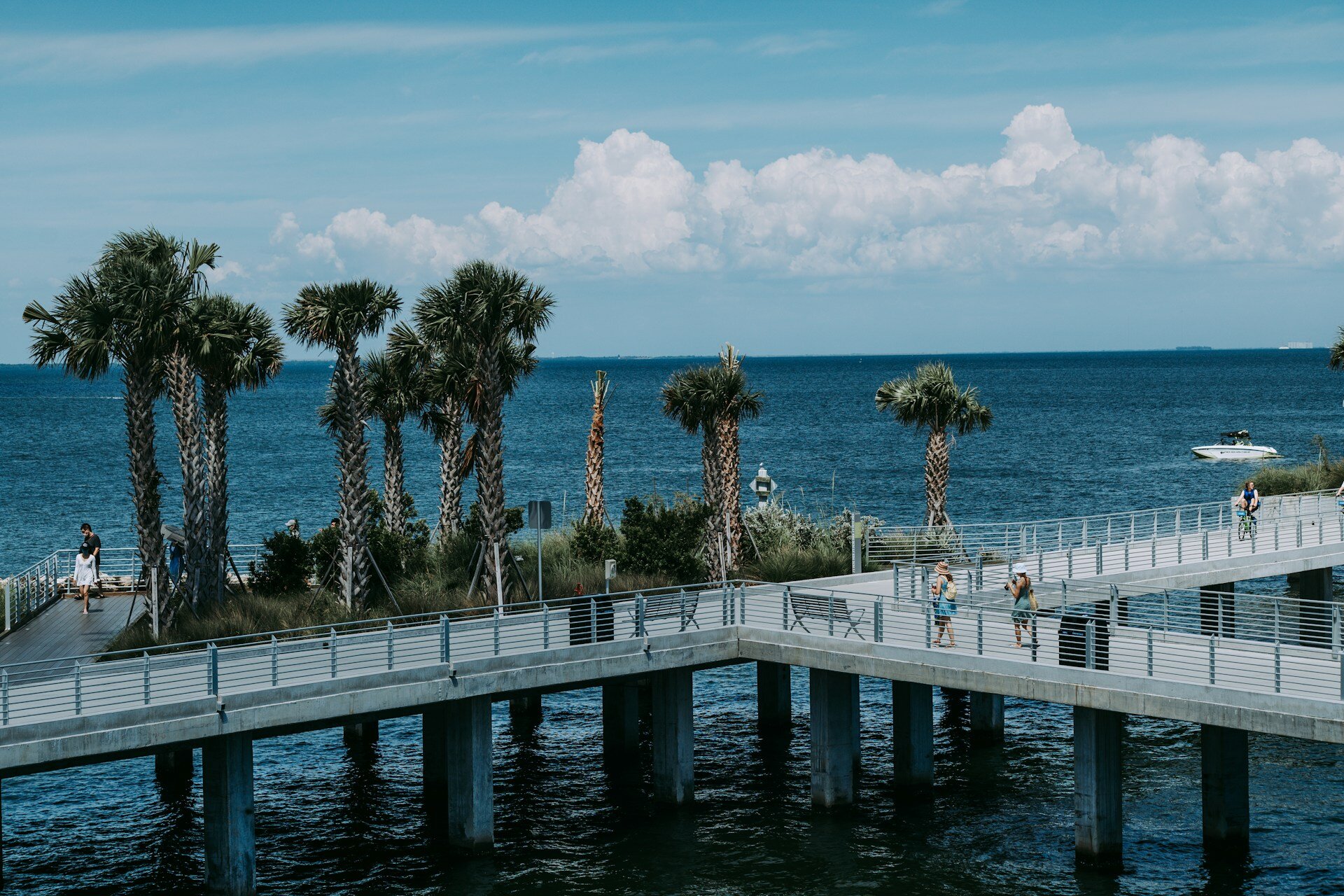 marcus-urbenz-0KYw9Q2mX0Y-unsplash (1)